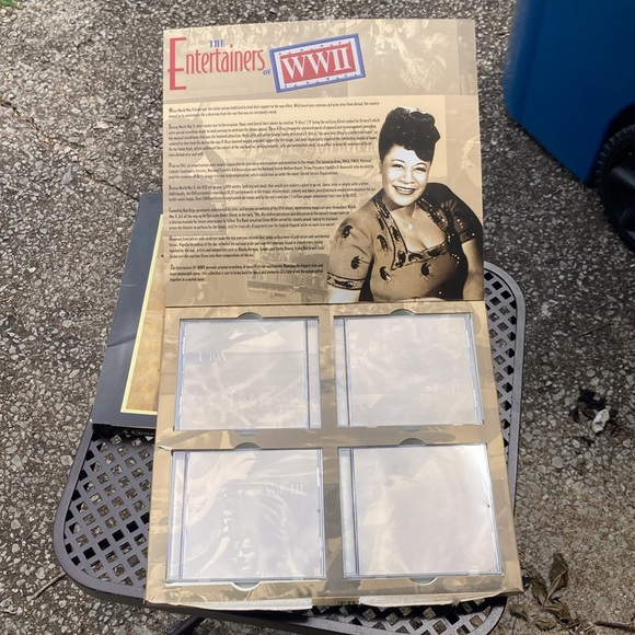 WWII CD Sets: 8 Compact Discs = 96 Songs - Picture 4 of 7